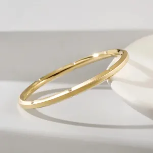 Moss Bangle with Stone Detail