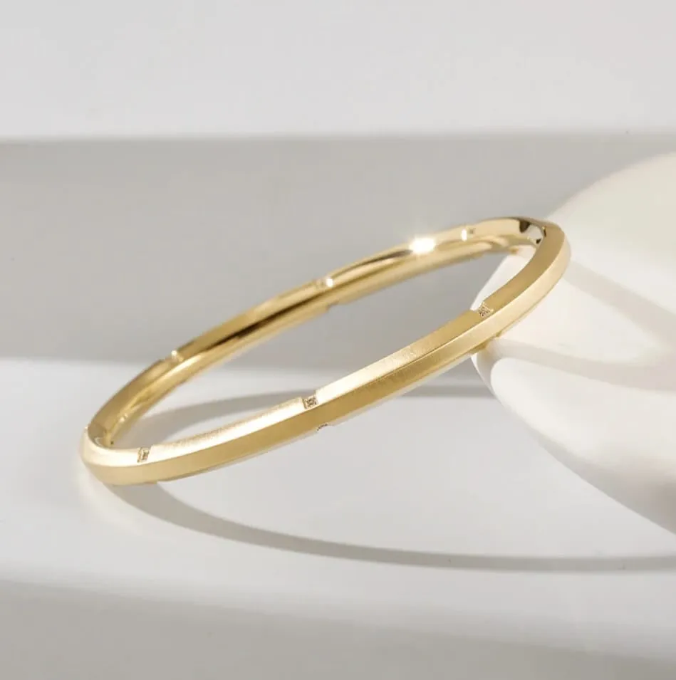 Moss Bangle with Stone Detail
